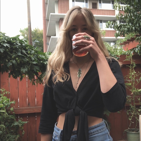 Meet your Posher, Alex - Picture 1 of 3